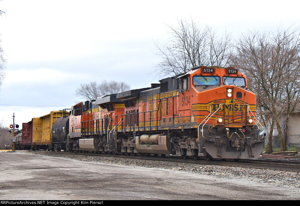 BNSF 5134